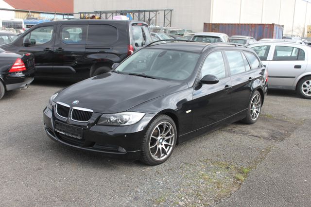 BMW 318 Baureihe 3 Touring 318i