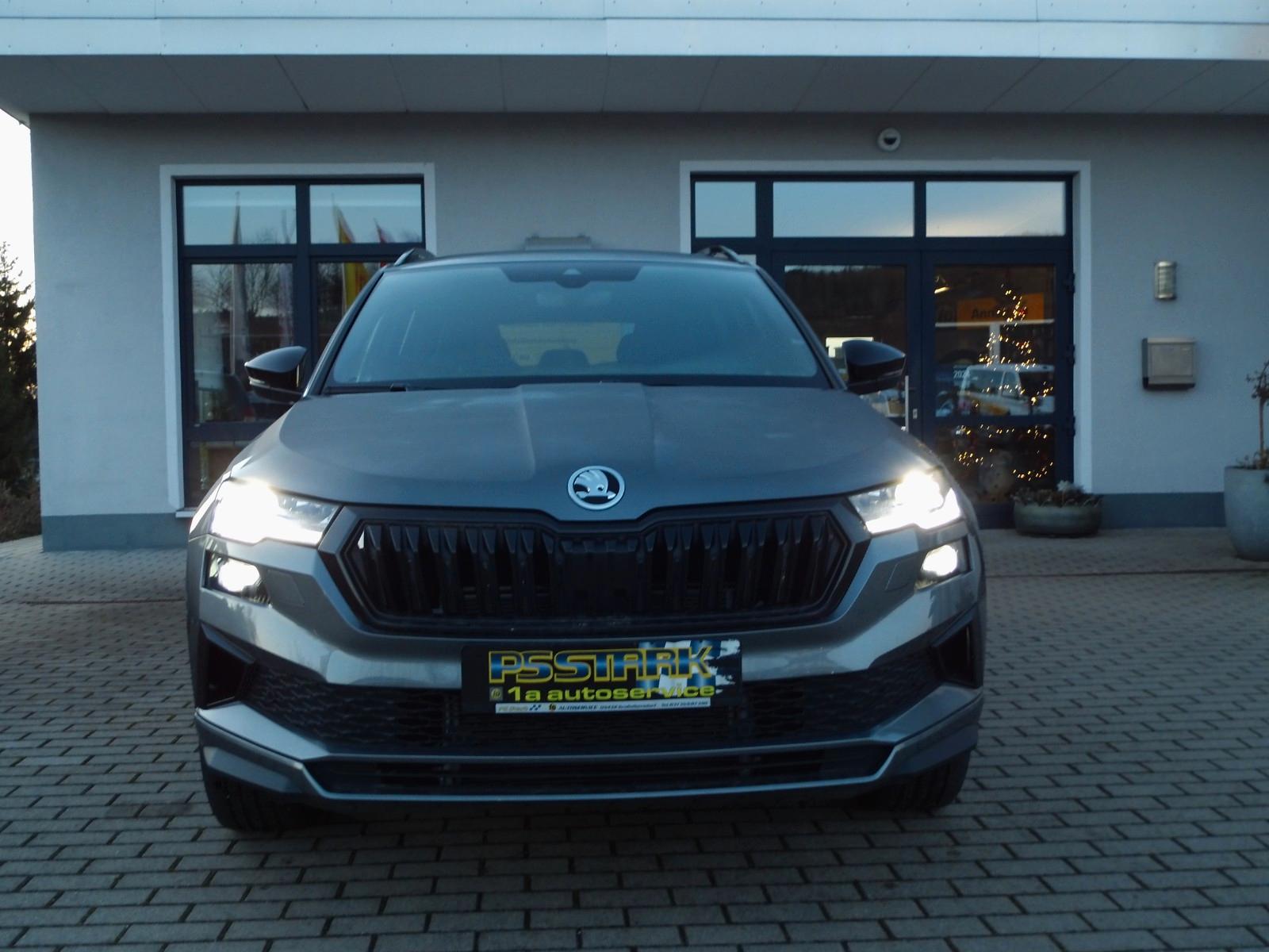 Skoda Karoq Sportline 4x4, SHZ,Lenkradheiz.,AHZV,MATRI