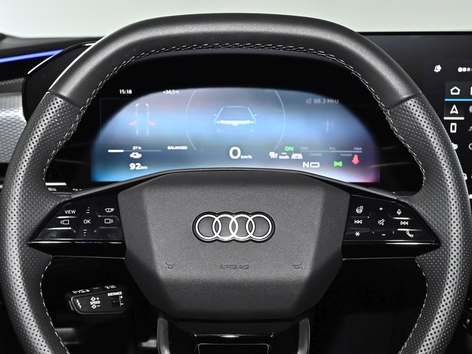 Audi S6 e-tron - Bild 18