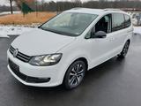 Volkswagen Sharan 2.0 TDI DSG IQ.DRIVE,Bi-Xenon,Navi,7.Sitz - VW Sharan Gebrauchtwagen in Dresden