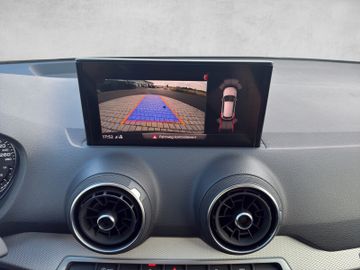 Audi Q2 35 TFSI basis 7-Gang S tronic|Kamera|Navi|LED