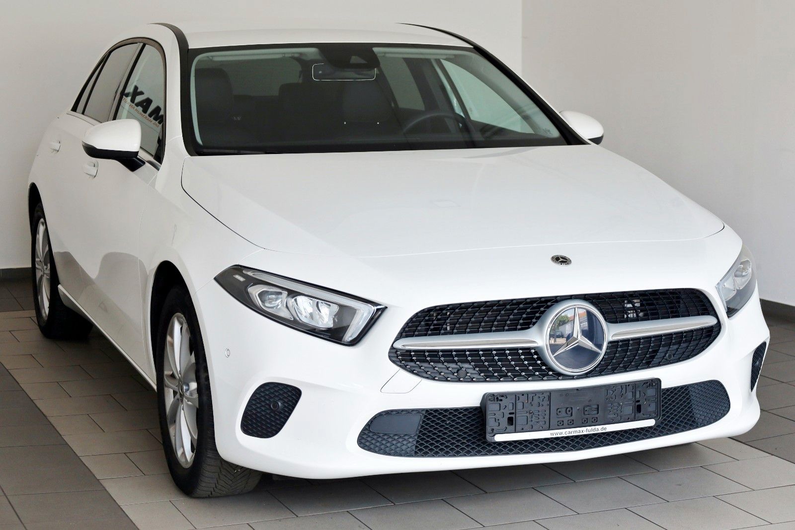 Fahrzeugabbildung Mercedes-Benz A 250 e,Style T.Leder,Navi,LED,SH,Kamera,SR+WR