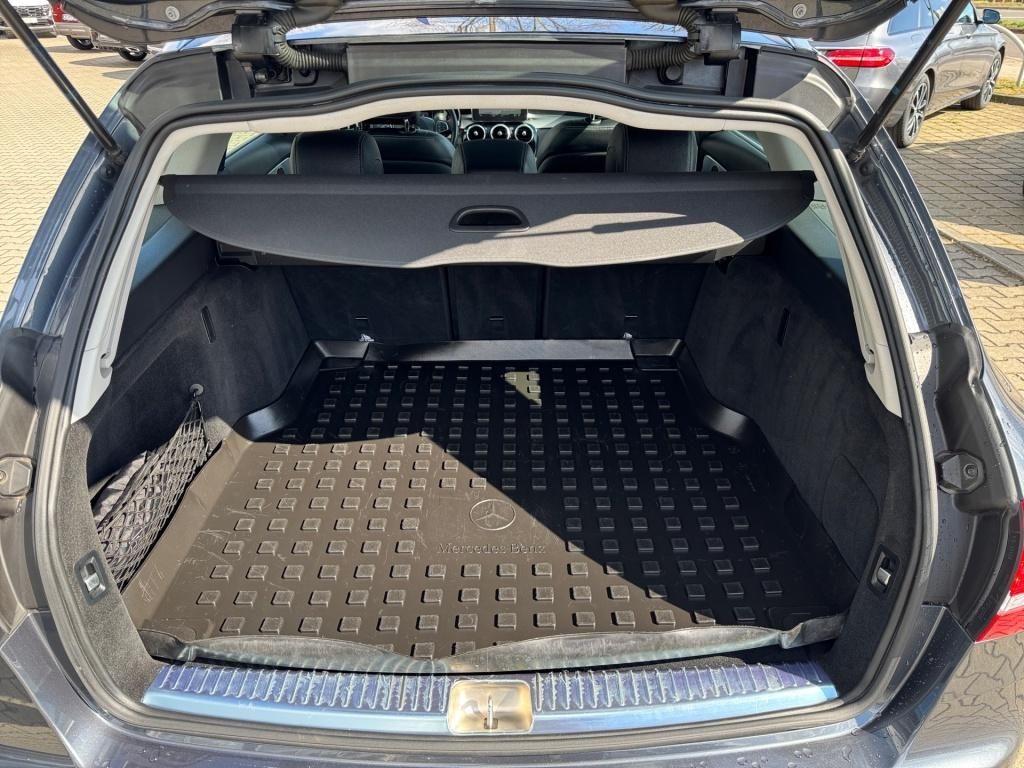 Fahrzeugabbildung Mercedes-Benz C 180 T Avantg. AHK Pano Navi LED SHZ Ambie. RDK