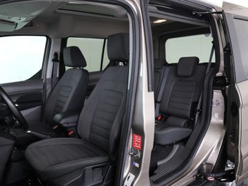 Ford Tourneo Connect 1.5 PANO XENON NAV KAM ACC 1HAND