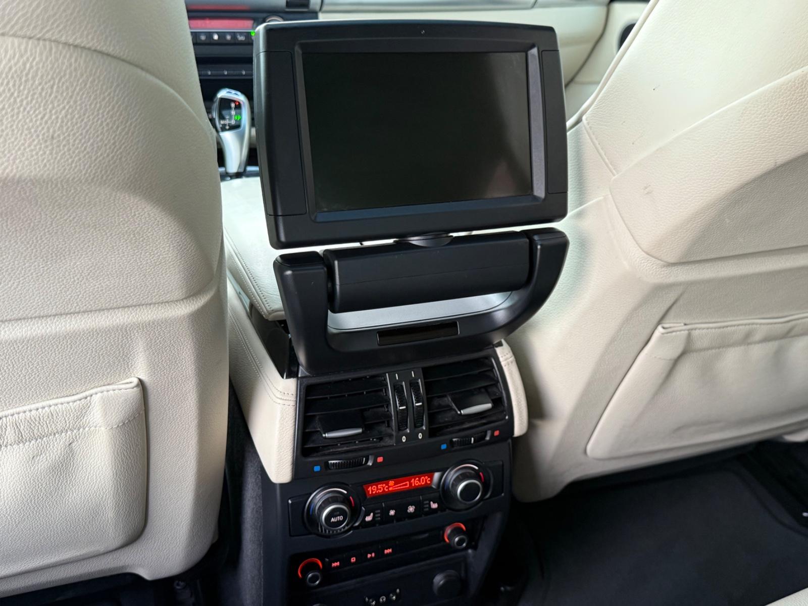 BMW X6 50i XDRIVE 408CH