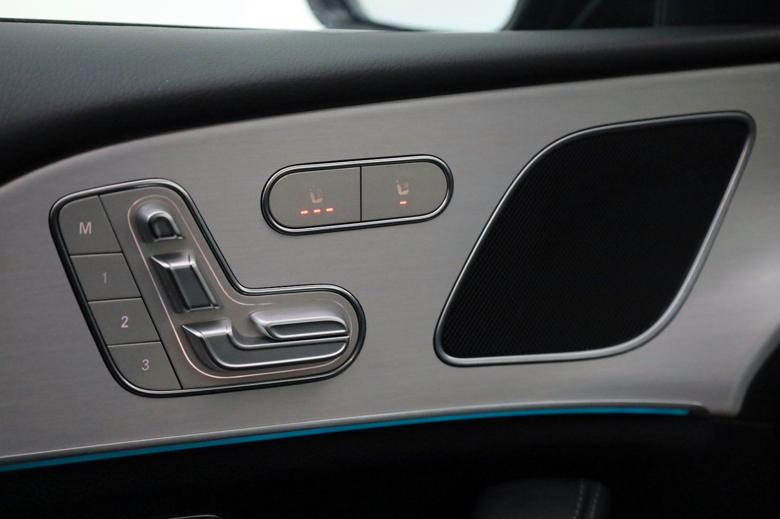 Fahrzeugabbildung Mercedes-Benz GLE 350 e 4M Coupe,AMG line,Navi,360°Kamera,ACC