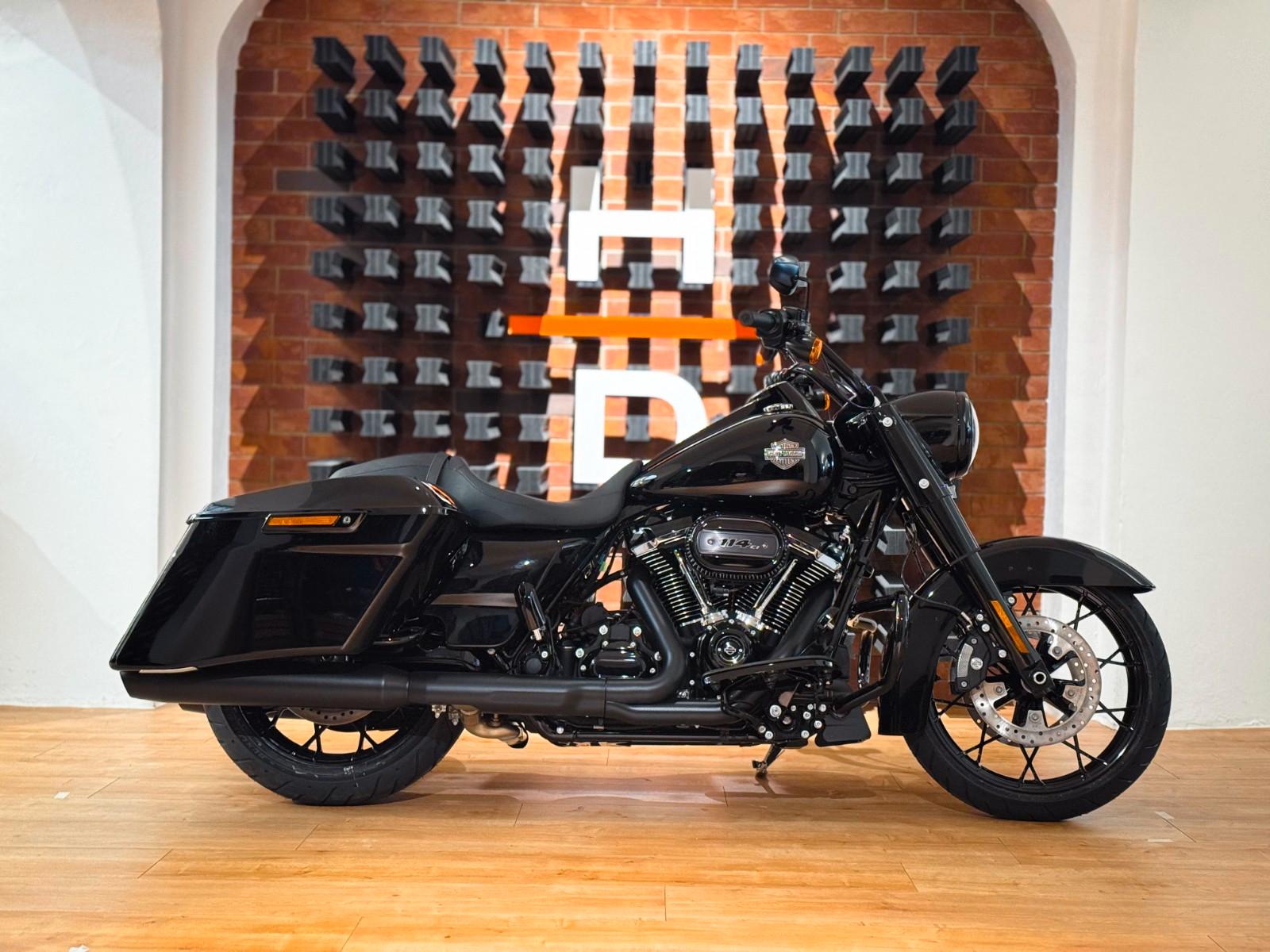 Harley-Davidson Road King Special FLHRXS 114