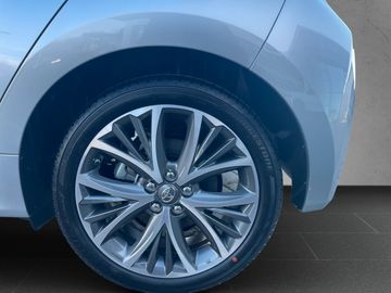 Toyota Yaris 1.5 Style *2xPDC*ACC*CAM*DAB*LED*NAV*SHZ*