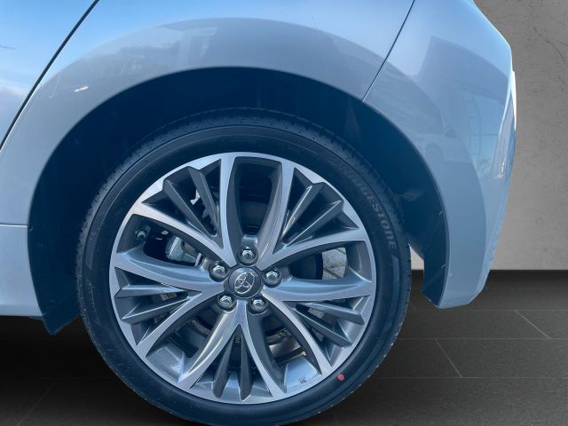 Toyota Yaris 1.5 Style *2xPDC*ACC*CAM*DAB*LED*NAV*SHZ*