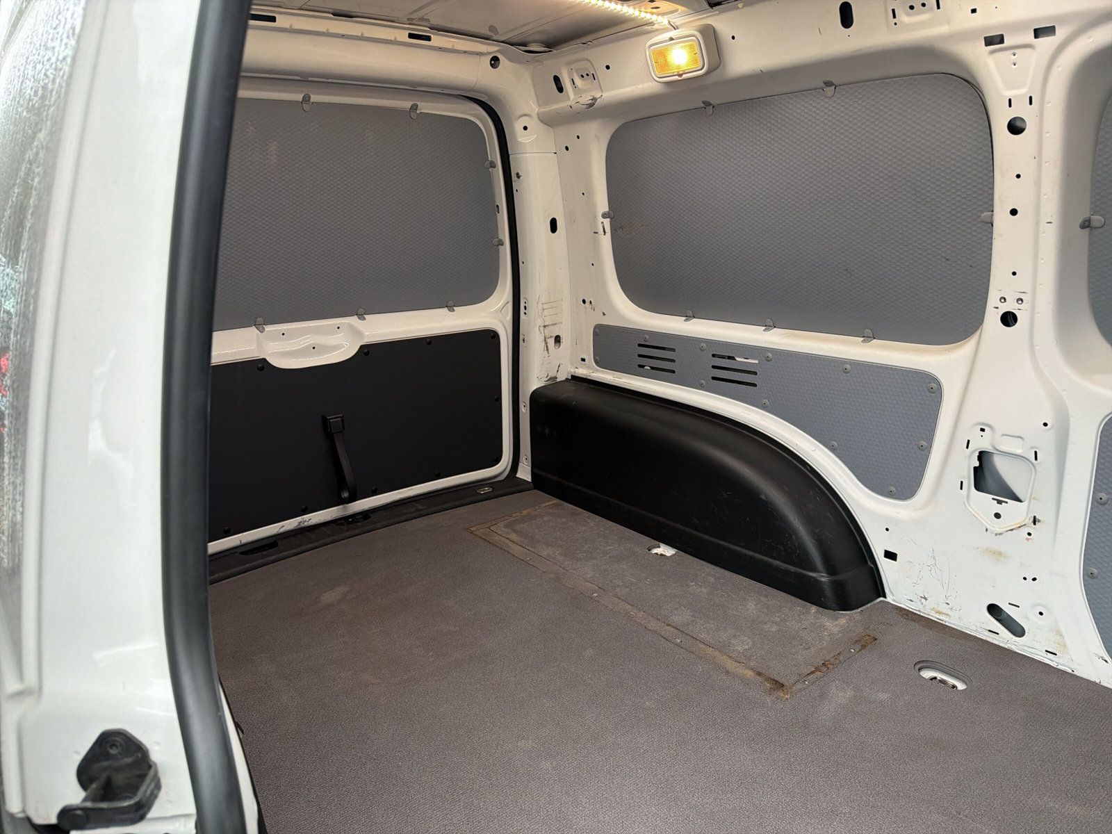 Caddy Maxi Kasten TDi Navi Klima AZV Kamera