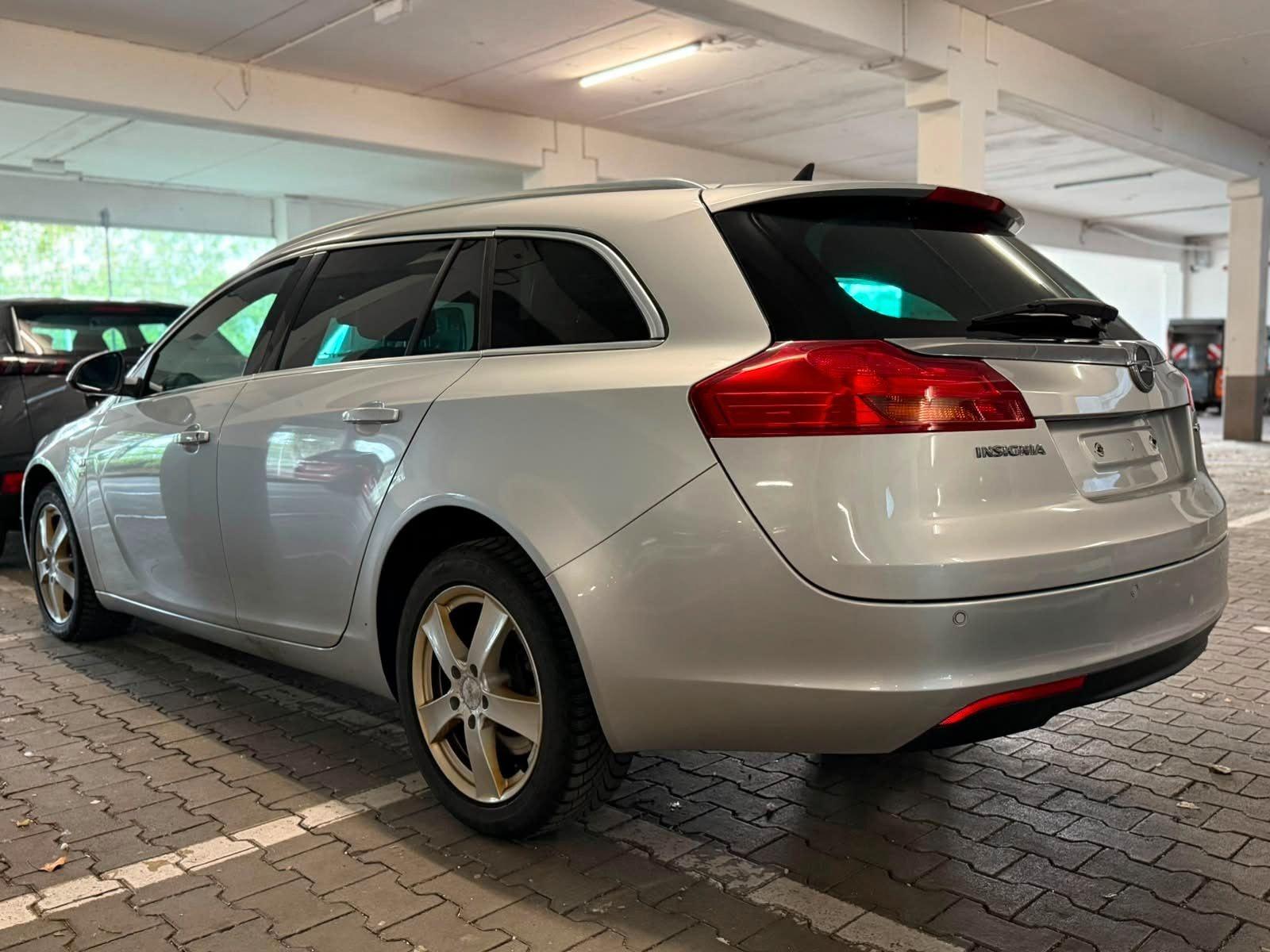 Opel Insignia Sports Tourer 150 Jahre NAVI. SHZ