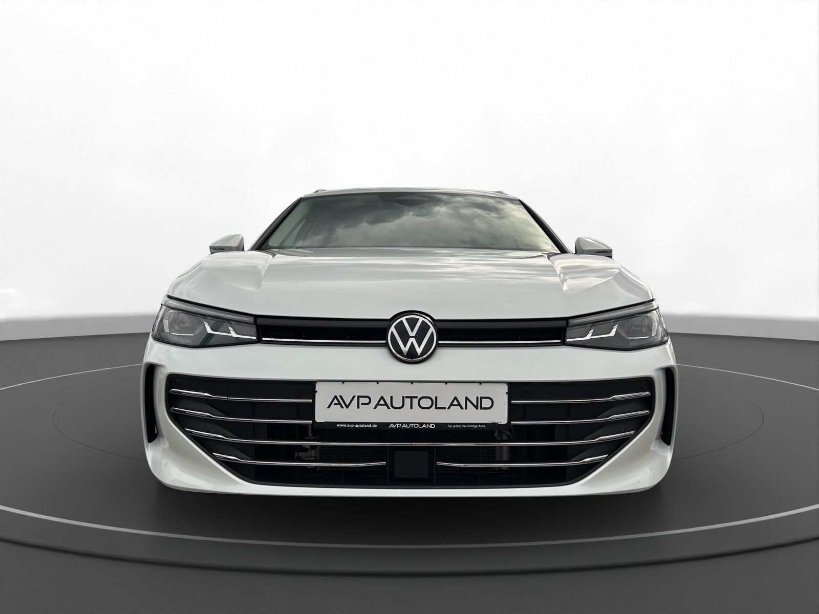 Volkswagen Passat Variant 1.5 TSI DSG eHybrid Business AHK foto 3