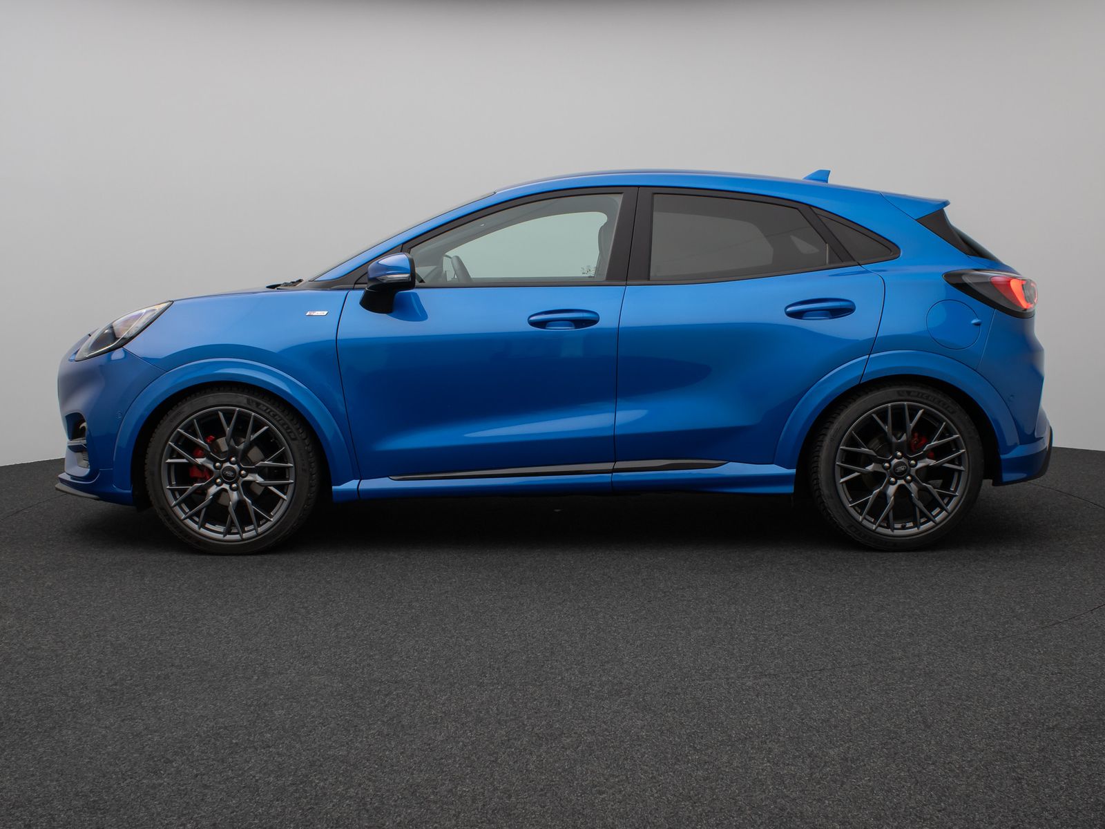 Fahrzeugabbildung Ford Puma ST-Line X Kamera DAB B&O Apple AHK ACC LED