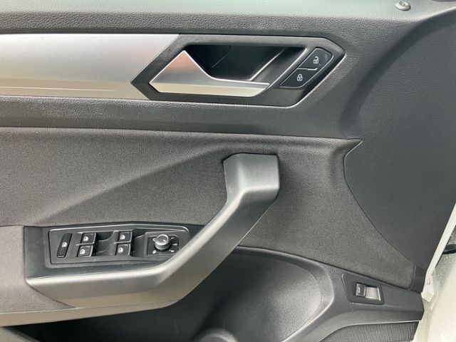 T-Roc 1.5 TSI Active OPF KLIMA LED NAVI ALU