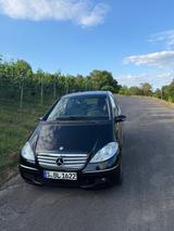 Mercedes-Benz A 200 ELEGANCE Elegance Automatik - Mercedes-Benz A 200: Elegance