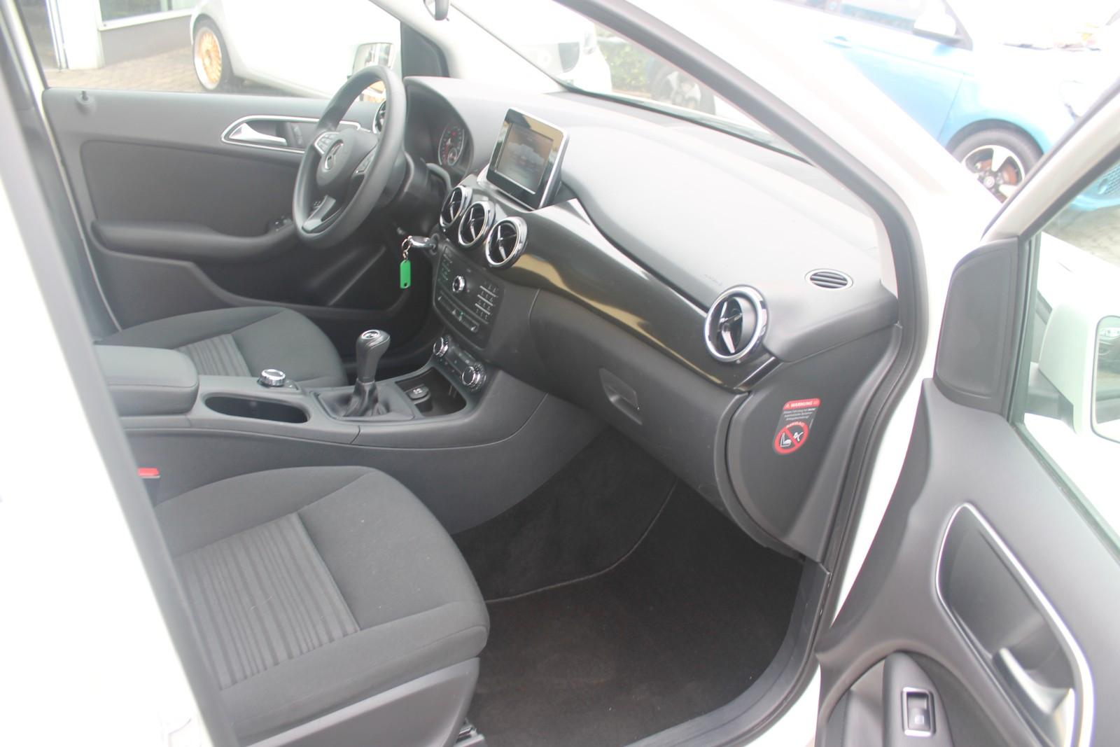 Mercedes-Benz B 180 BE*neuer 19"Alu-Allwetterradsatz*RÜKA*