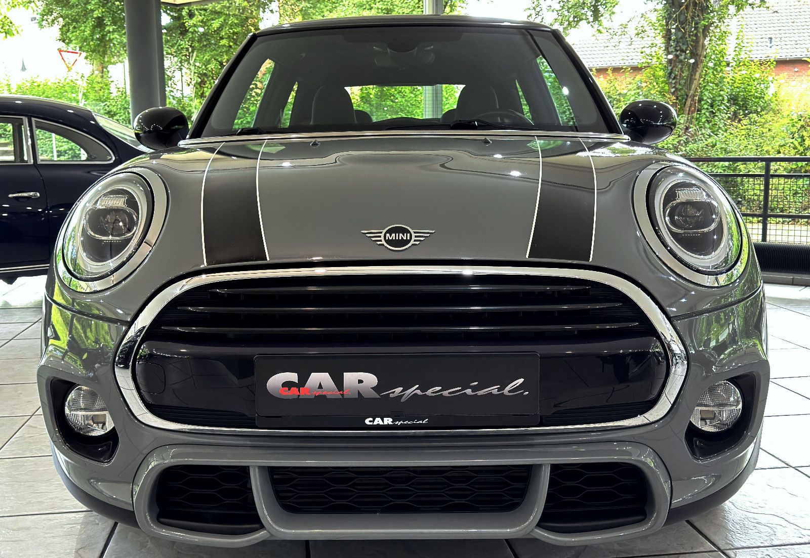 MINI Mini Cooper Salt  John Cooper Works  JCW Paket