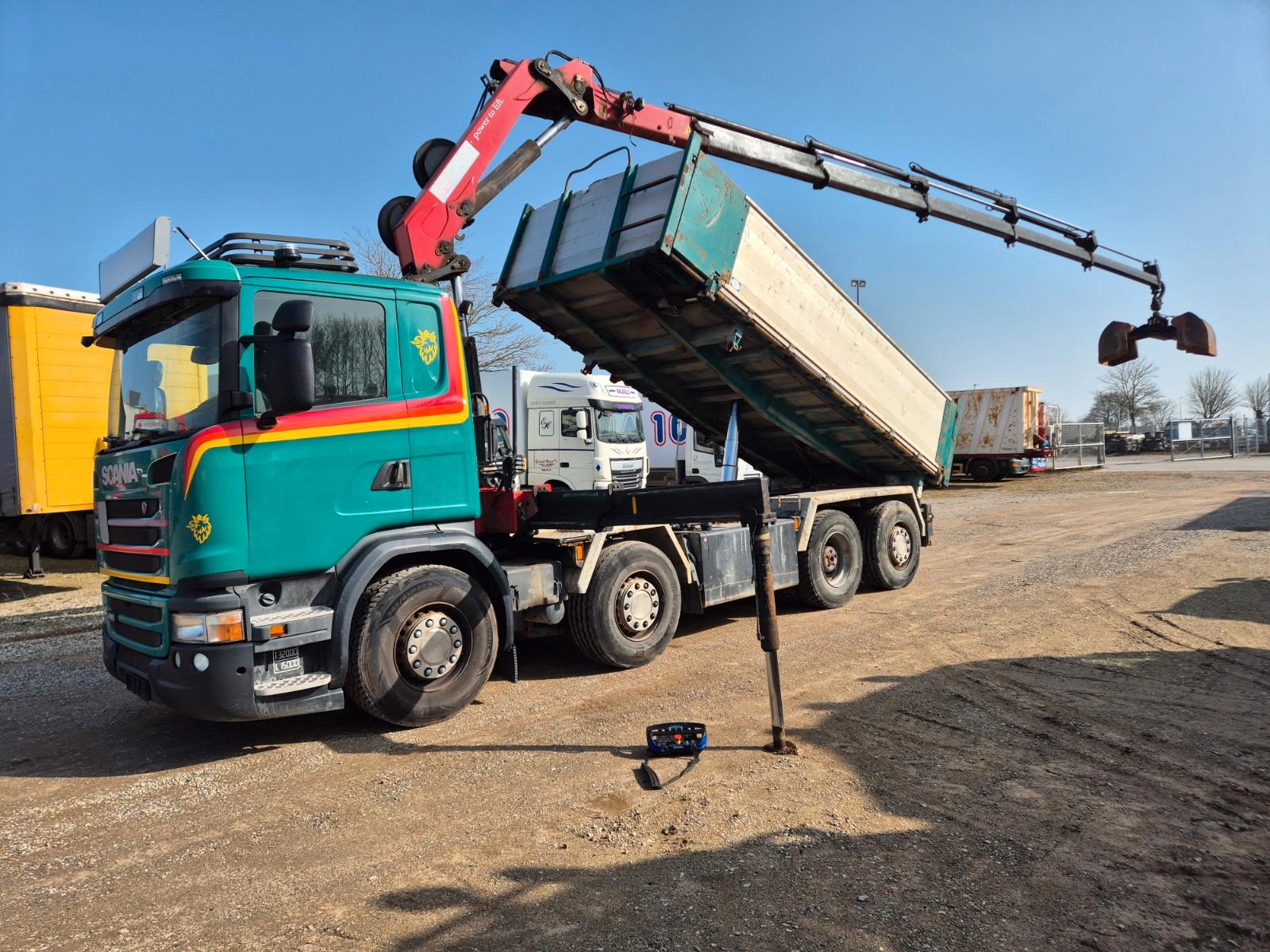 Scania G 490 8x2/6 // HMF 2620 K-5 // Pendellad