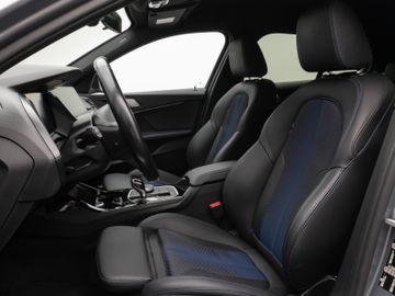 Fahrzeugabbildung BMW 120d Aut. M Sport DAB HiFi CockPitPro PDC LED