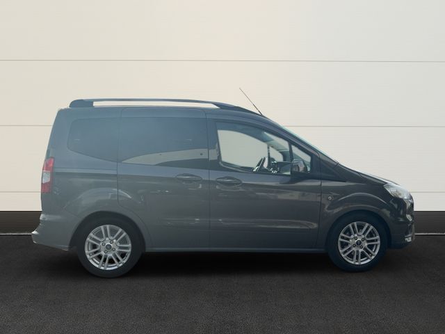Ford Tourneo Courier 1.5 TDCI Titanium Temp+Navi+Klim