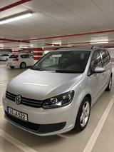 Volkswagen VW Touran   7 sitzer - VW Sharan in Wiesbaden