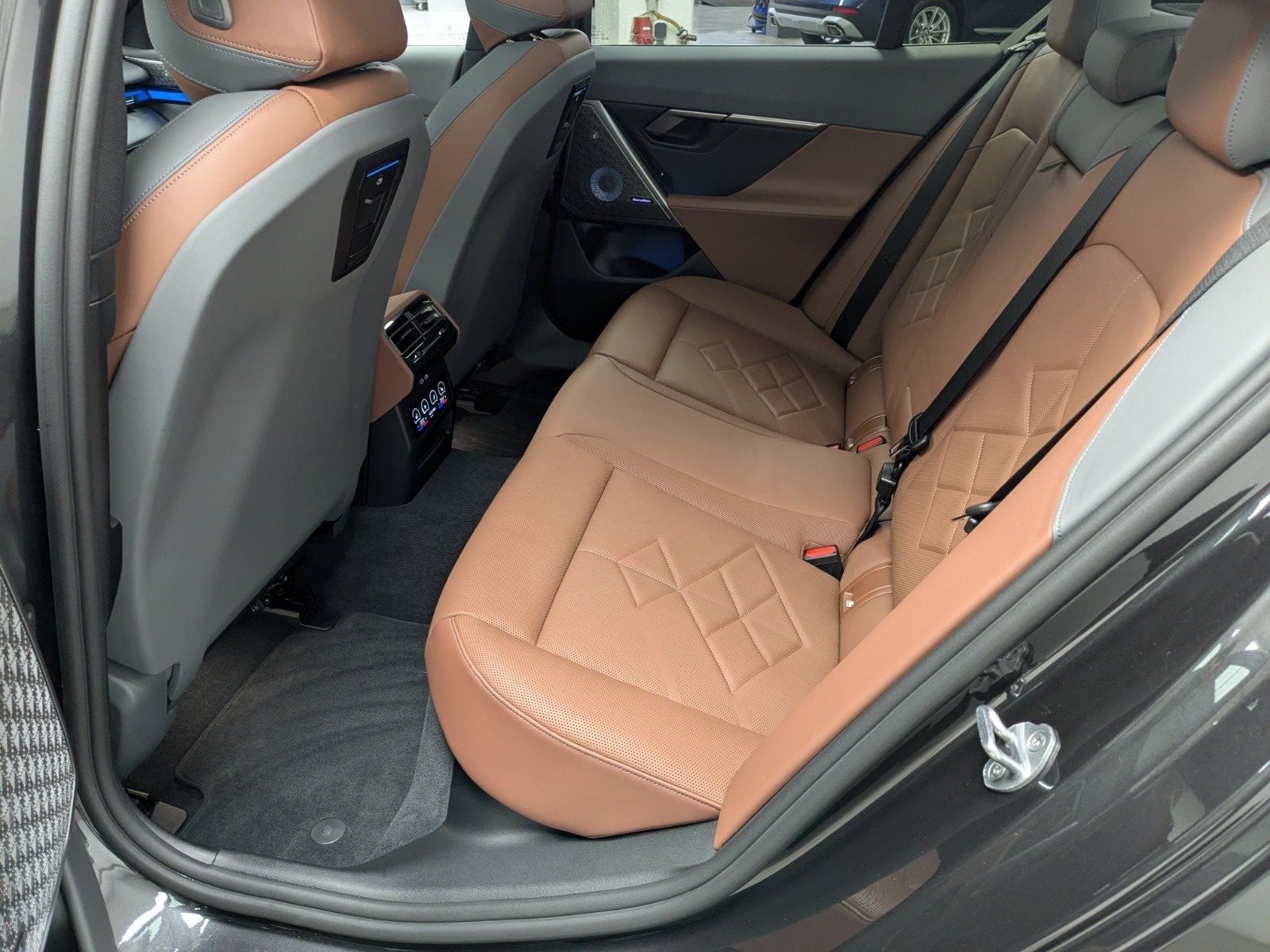 BMW i5 - Bild 16