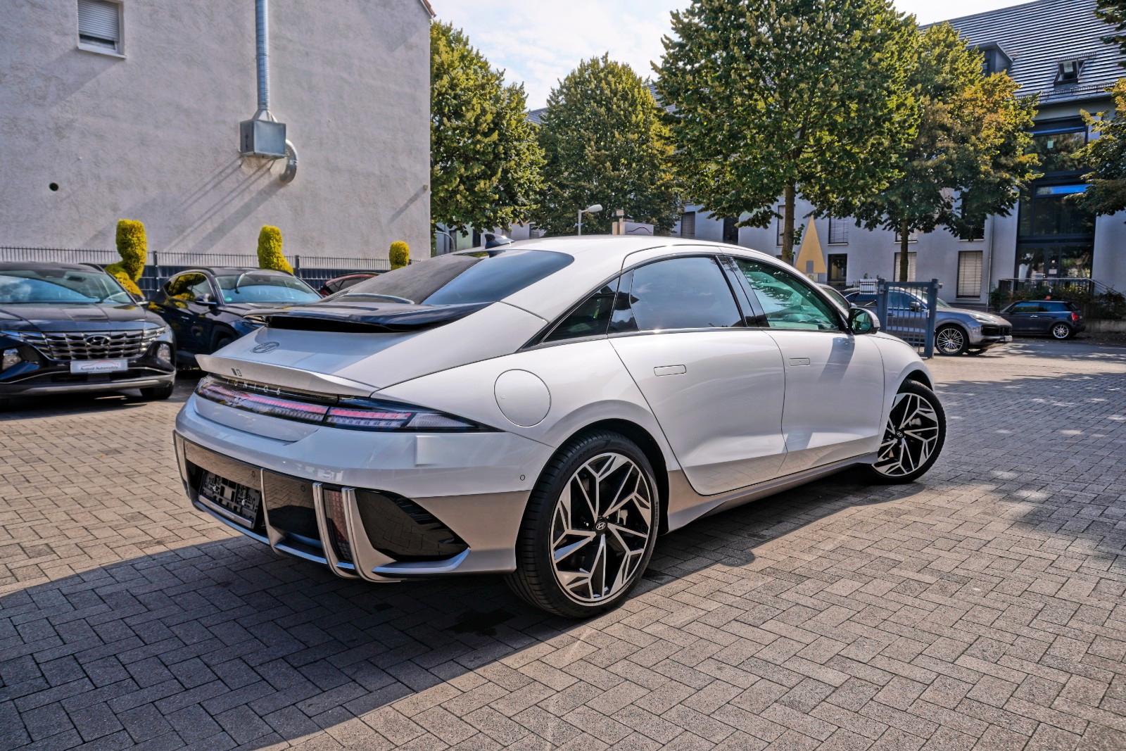 Hyundai IONIQ 6 UNIQ 360° Belüf 4xSH ACC HDA2.0 BOSE LED