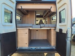 Pössl Summit Shine 600L Elegance-Ausführung MJ25