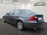 BMW 325dLimousine*BiXenon*Leder*2 Zon.Klima*SHZ*PDC* - BMW 325 aus 2007: 325d