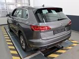 Volkswagen Touareg DSG 3 X R-Line 4Motion AHK/ACC/Pano - VW Touareg Gebrauchtwagen in Bremen