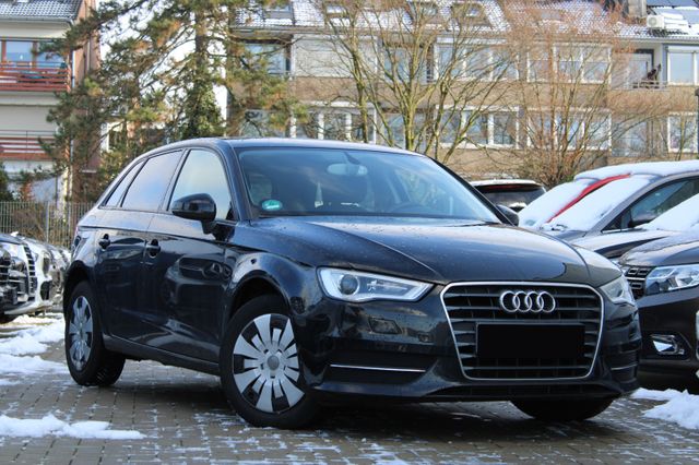 Audi A3 1.6 TDI Sportback/DSG/Navi/Klima/Xenon+/PDC