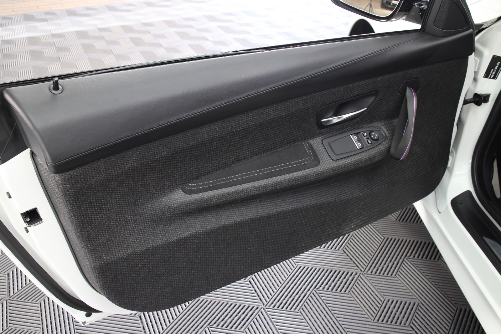 BMW M4 CS Head-Up M Driver's foto 16