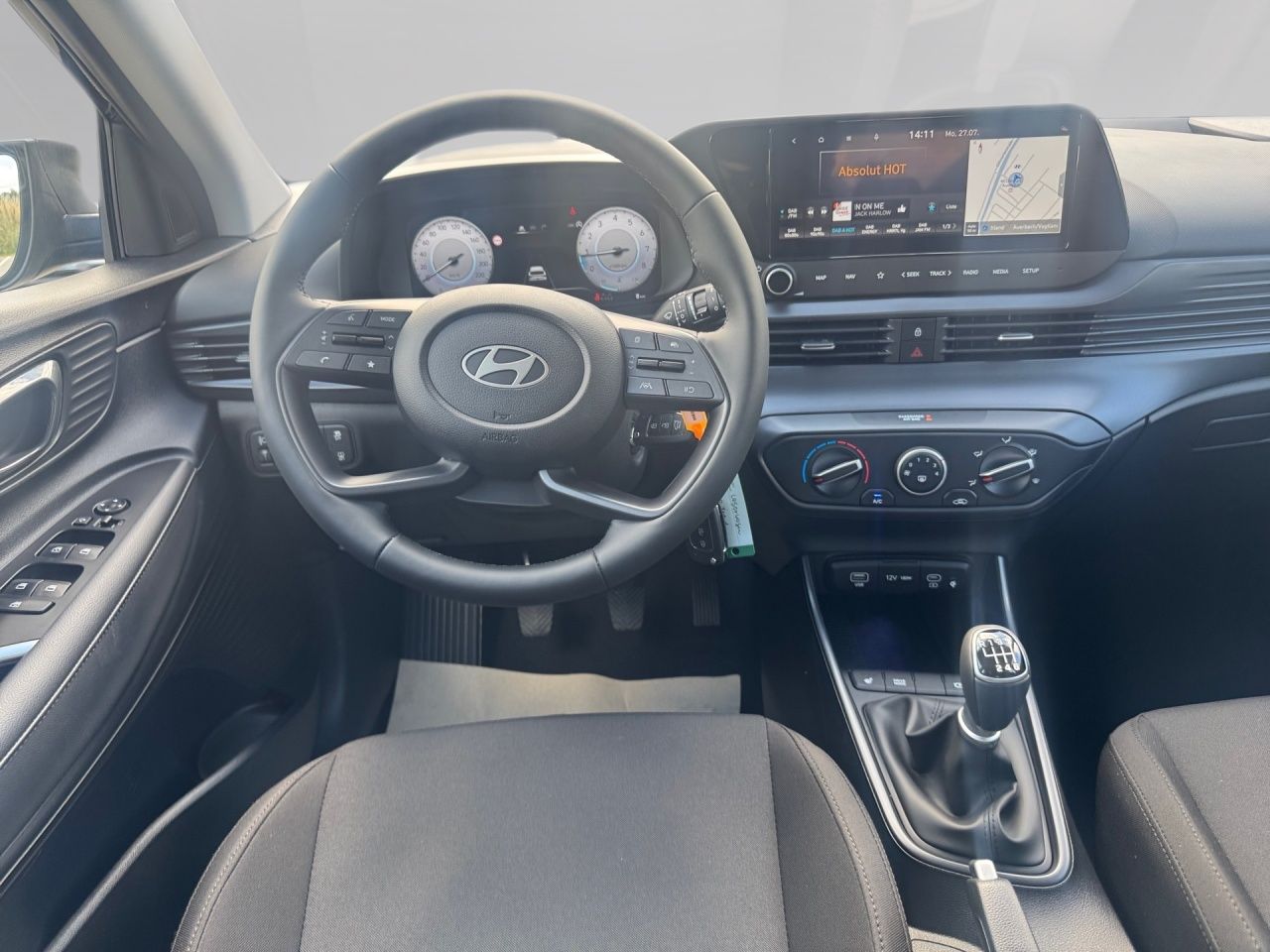 Fahrzeugabbildung Hyundai i20 TREND *BOSE*SOUNDPAKET* Fernlichtass. Kam.