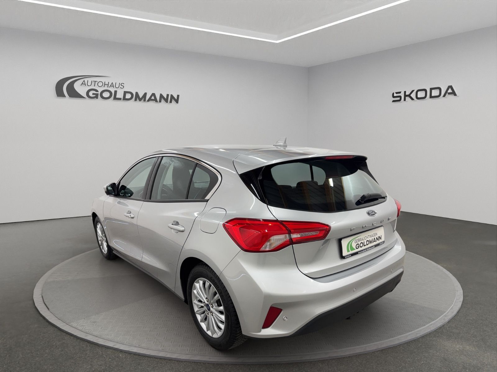 Fahrzeugabbildung Ford Focus Lim. Titanium 1.0 EcoBoost