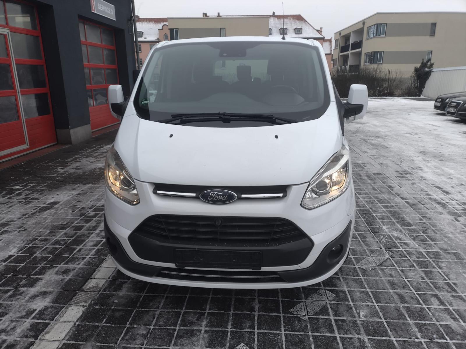 Ford Tourneo Custom Kombi 310 L1 Tourneo Tita