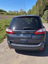 Ford Grand C-Max 2,0TDCi 103kW Titanium I innen Leder - Ford Grand C-Max mit Diesel-Antrieb: Kleinbus, 2.0