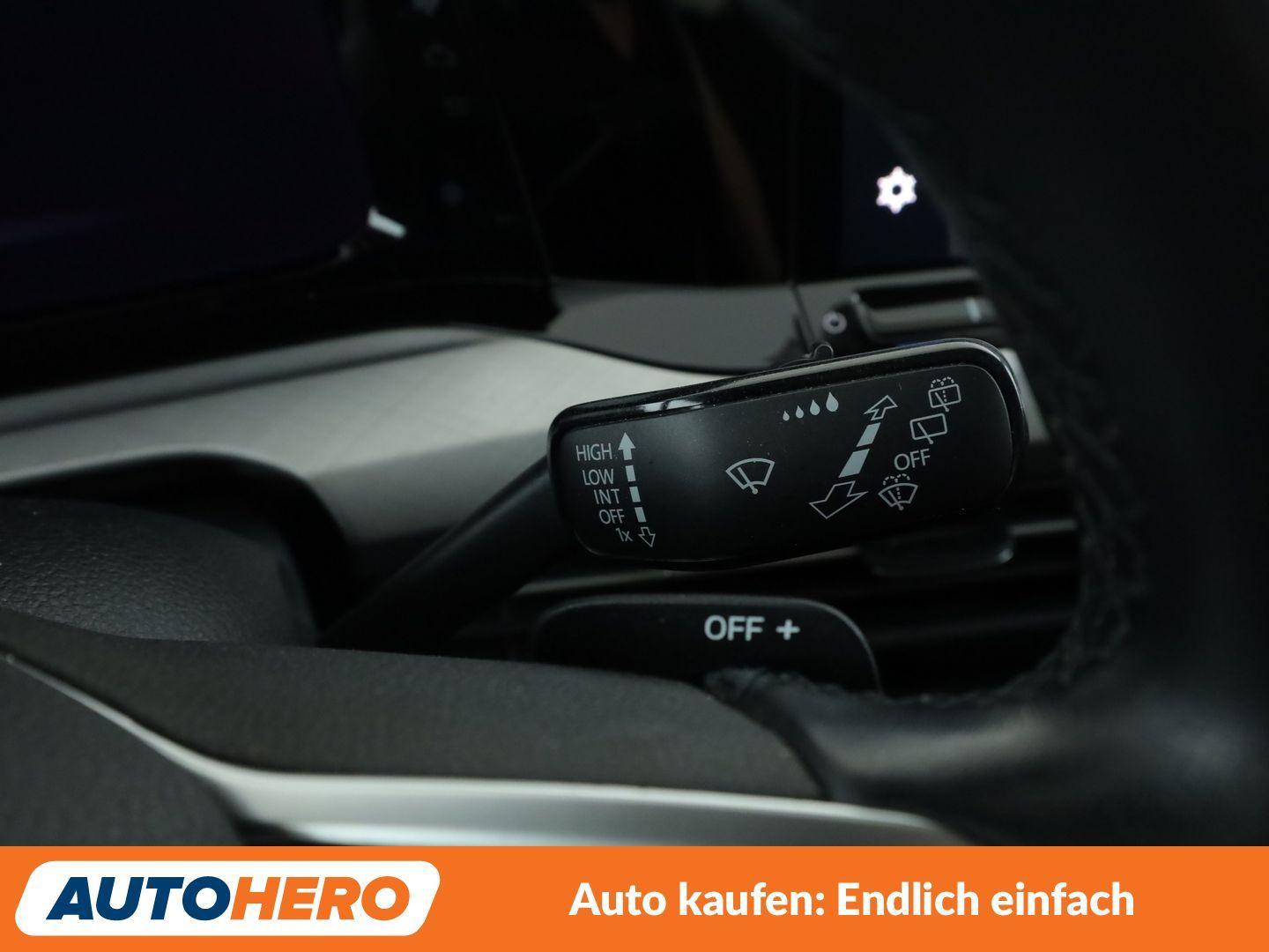 Volkswagen Golf VIII 1.5 eTSI ACT Life Aut.*NAVI*CAM*ACC*, миниатюра 27