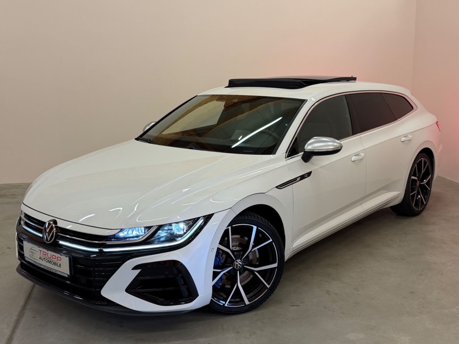 Volkswagen Arteon SB R 4Motion/PANO/AHK/IQ-Light/HUD/R-KAM foto 2