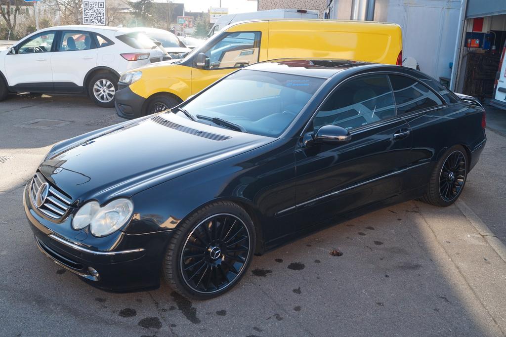 Mercedes-Benz CLK 500