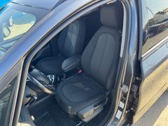 BMW 218d Gran Tourer Autom. *NAVI*