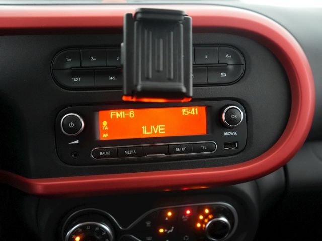 Twingo CHIC SCe 70+PARKPILOT HI+LED TAGFAHRLICHT