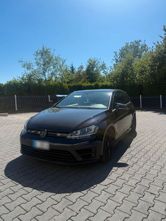 Image of Volkswagen Golf