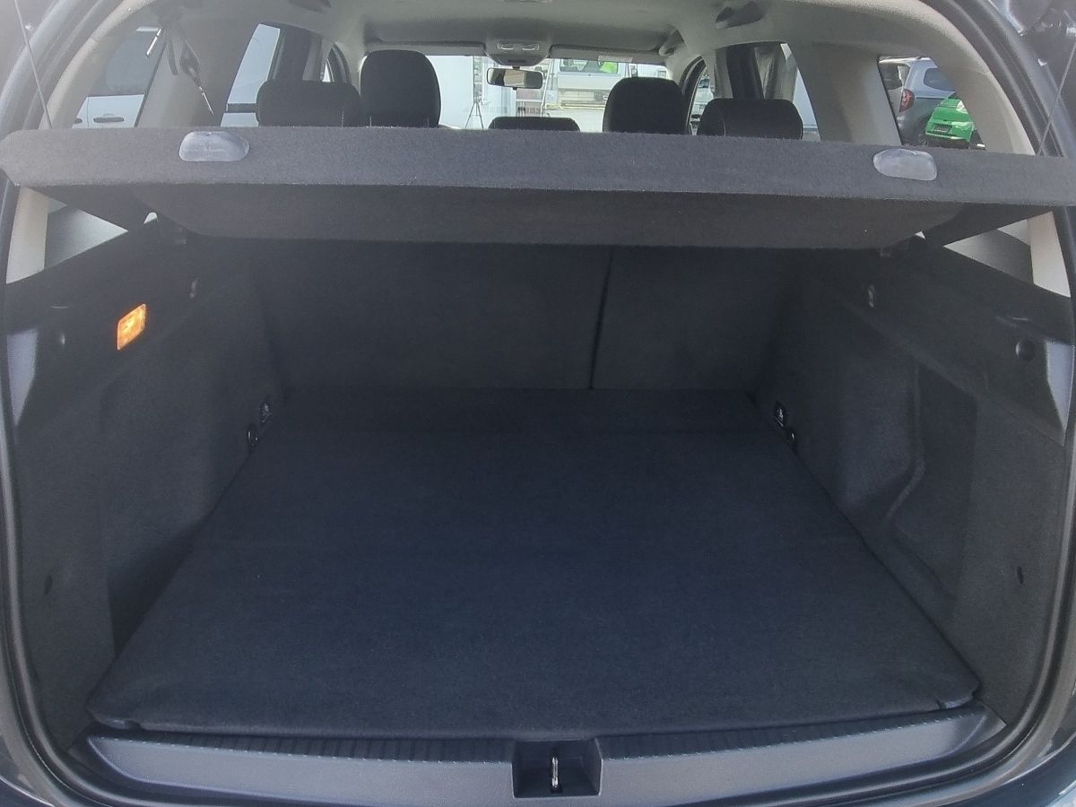 Fahrzeugabbildung Dacia Duster Prestige TCe 150 4WD