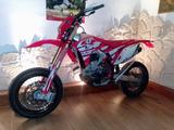 Honda CRF 450 Supermoto Red Moto - HONDA CRF 450 SUPERMOTO