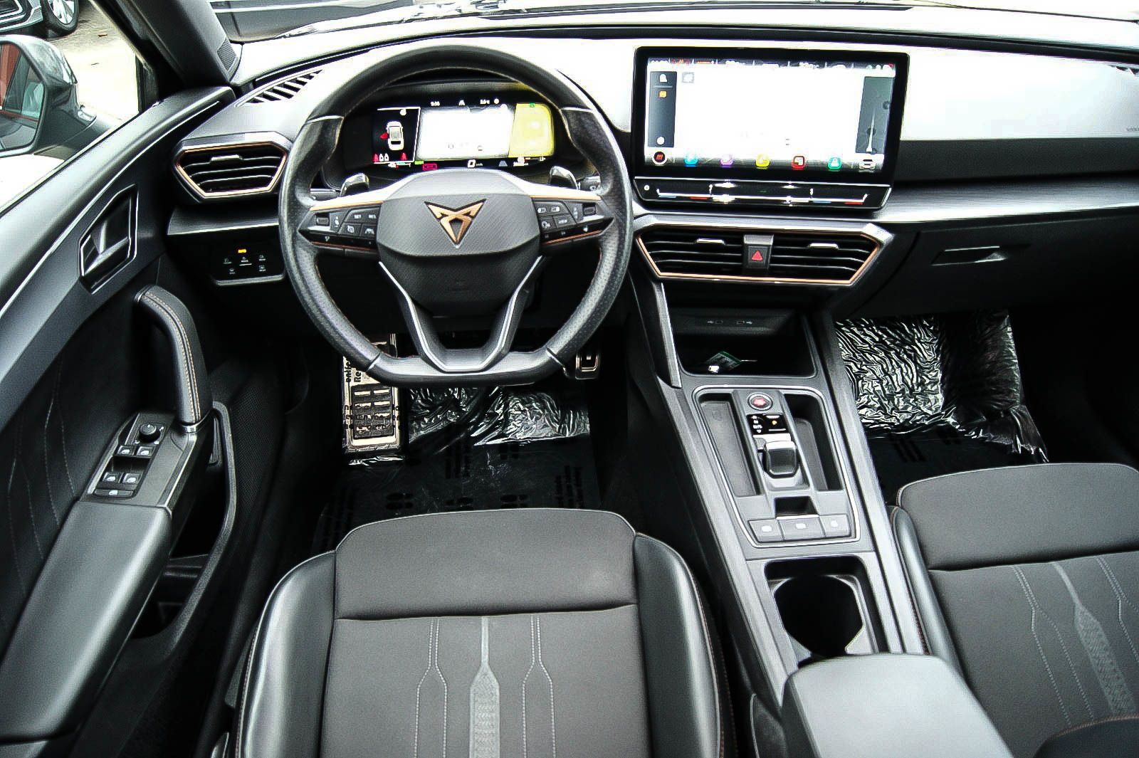 Fahrzeugabbildung CUPRA Leon Sportstourer e-HYBRID VIRTUAL ACC XL 1HAND