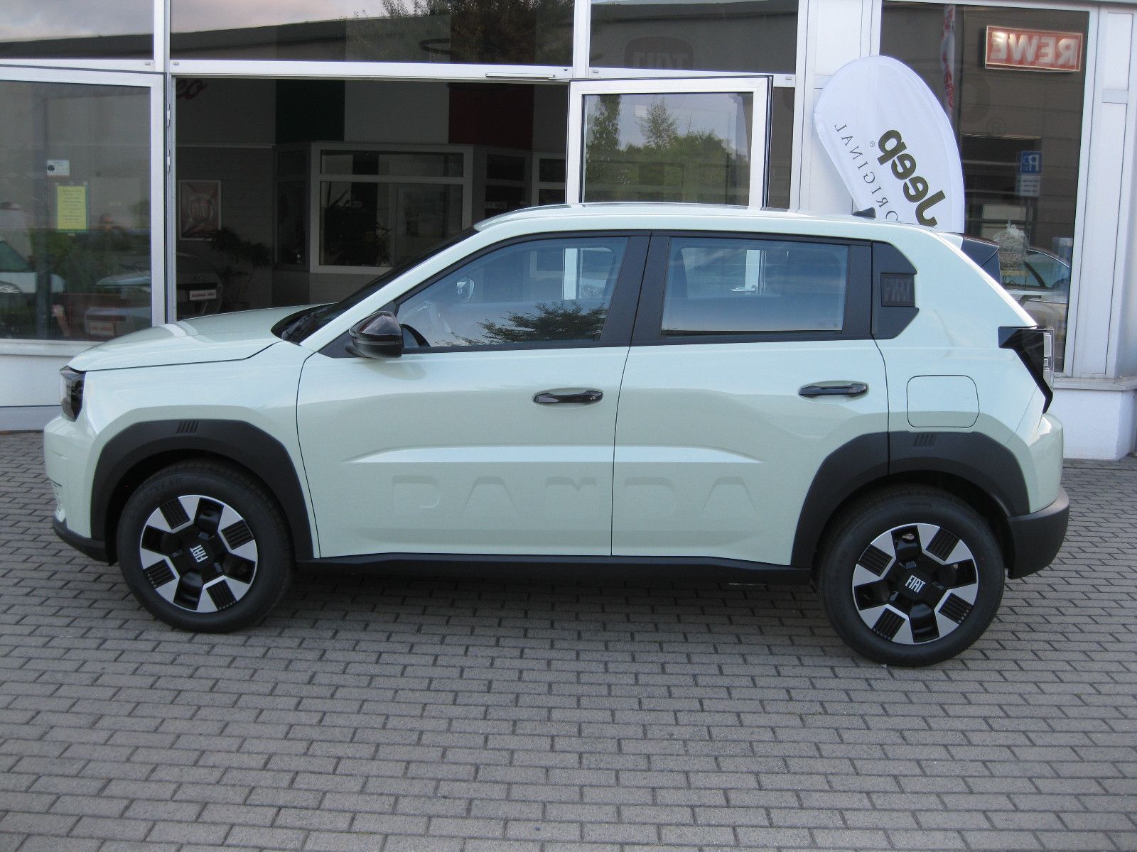 Fiat Grande Panda Icon Hybrid 1.2 eDCT imagem 3