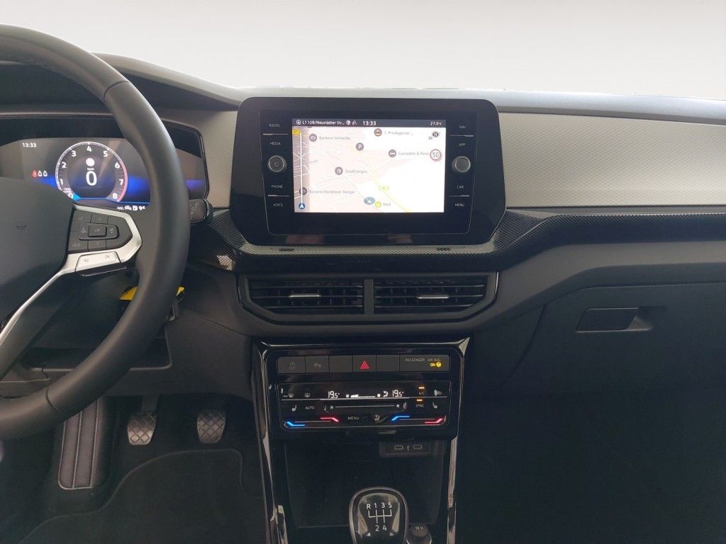 Fahrzeugabbildung Volkswagen T-Cross 1.0 TSI Life LED-Matrix