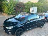 Peugeot 206, kleiner Stadtflitzer Auto mit... - Peugeot 206 in Frankfurt (Main)