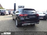 Mercedes-Benz GLC 220d 4M AVANTGARDE+AHK+WINTER+RF.KAM+AMBIENT - Diesel Gebrauchtwagen in Mönchengladbach