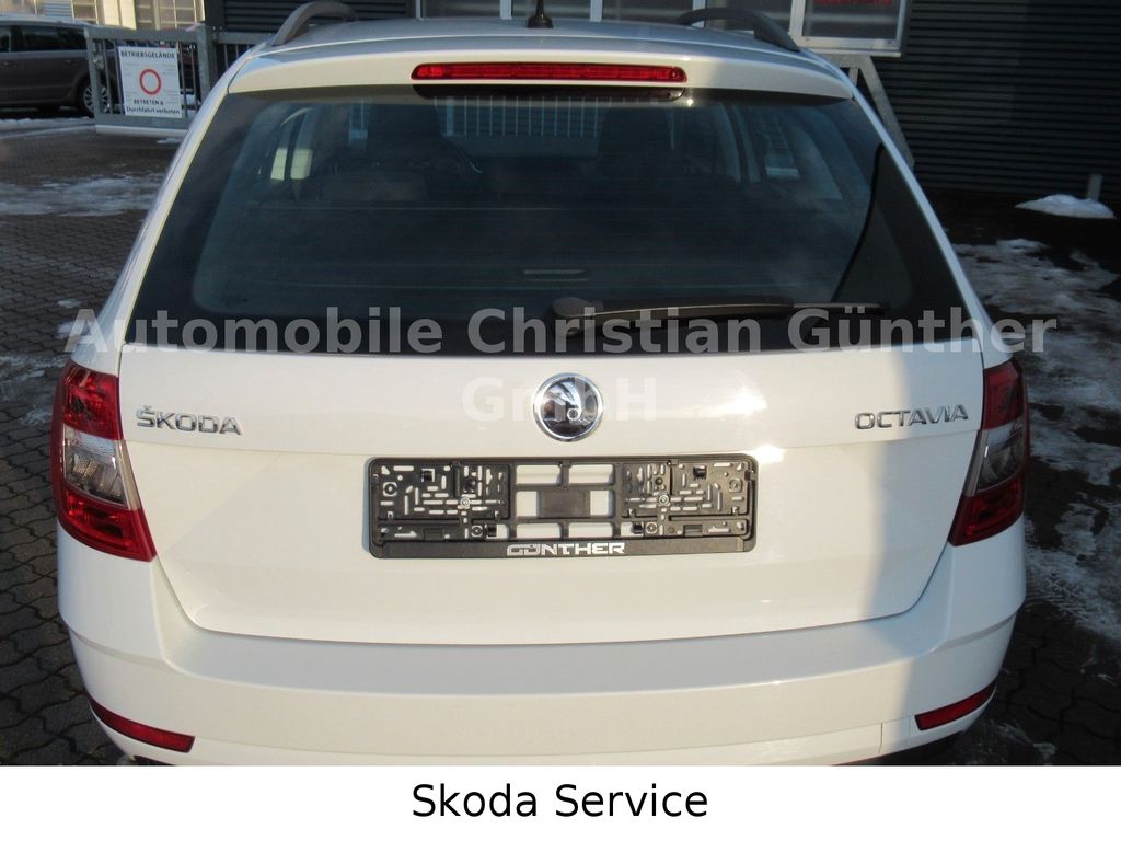 SKODA Octavia Combi Style 1.5TSI 6G NAVIGATION SKODA Octavia Combi Style 1.5TSI 6G NAVIGATION